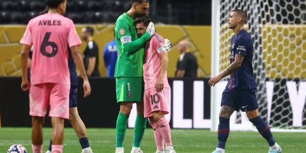 0比4不敌新科欧冠冠军 梅西与迈阿密国际世俱杯出局
        
    0比4不敌新科欧冠冠军 梅西与迈阿密国际世俱杯出局