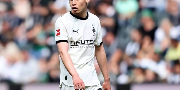 21岁德甲新星横空出世，3大英超豪门疯抢，他会是下一个诺伊尔？